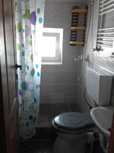 Giurgiului, CFR Progresul, 30 minute de Unirii cu STB 7 sau 116, in vila